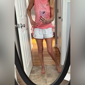 Rae Dunn coral and White Women's Short Sleeve Tee